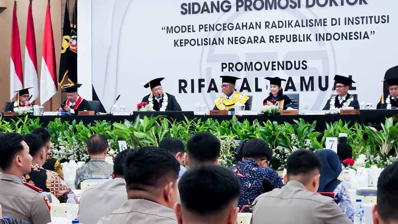 Uji Sidang Terbuka Doktoral Ilmu Kepolisian PTIK tentang Bahaya Radikalisme di Tubuh Polri, Bamsoet Dorong Penguatan Ideologi di Polri