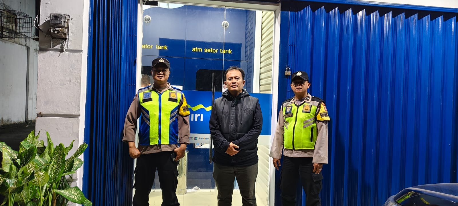 Pawas Polsek Cikupa Pimpin Patroli Ops Cipkon KRYD, Antisipasi Gangguan Kamtibmas di Wilayah ATM 24 Jam