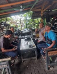 Bhabinkamtibmas Desa Pasir Gadung Gelar Program Poliran, Berikan Motivasi kepada Warga Pengangguran