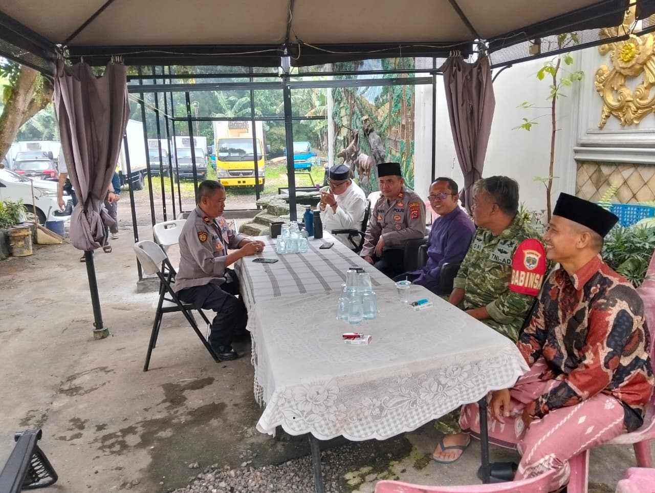 Polsek Cikupa Gelar Sambang Tiga Pilar Bersama Tokoh Masyarakat Sukamulya
