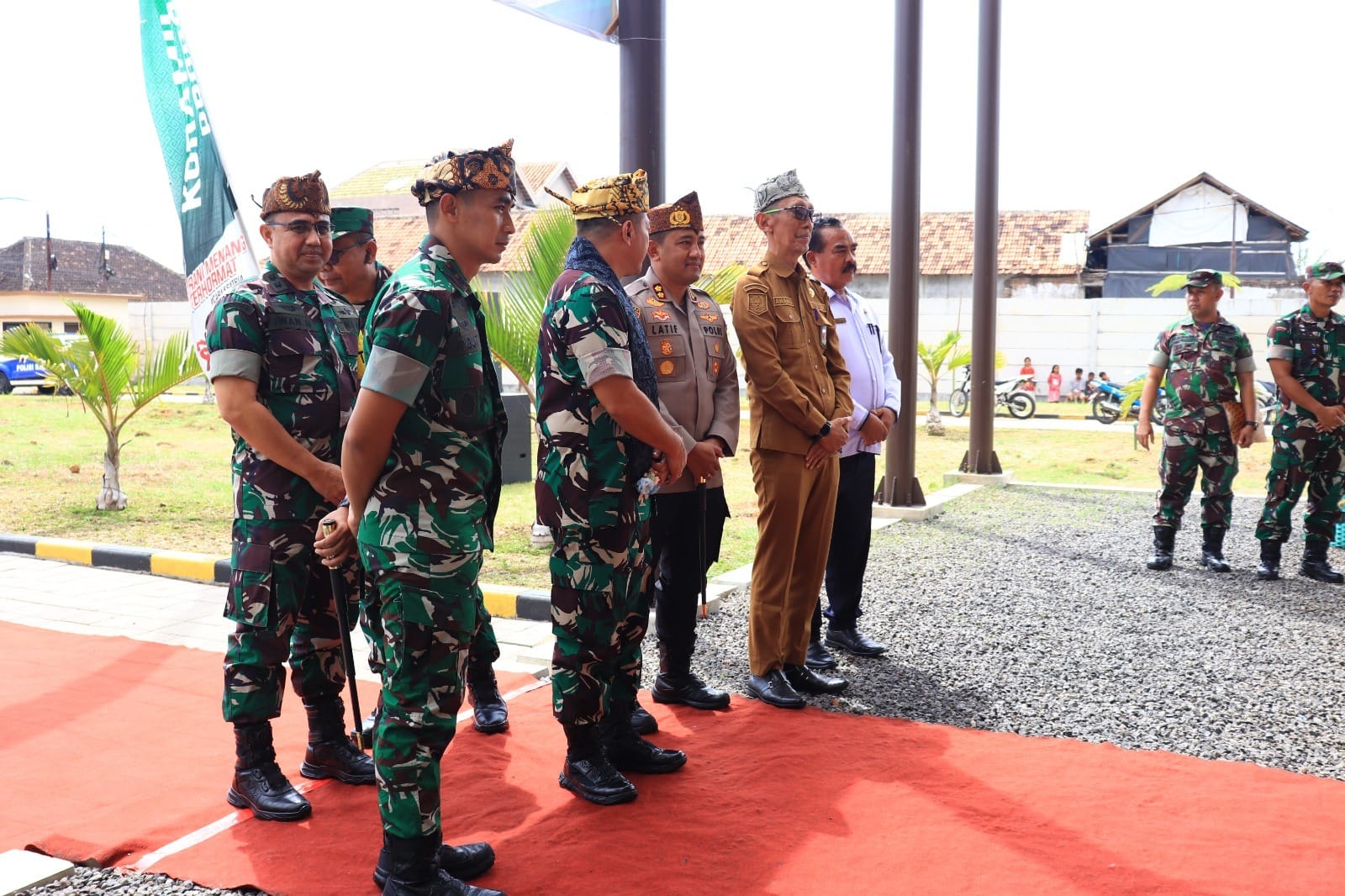 IMG-20260519-WA0095 Tim Wasev Sterad TNI Melakukan Kunjungan Kerja Ke Lokasi Program TMMD Ke 128 di Desa Brabe