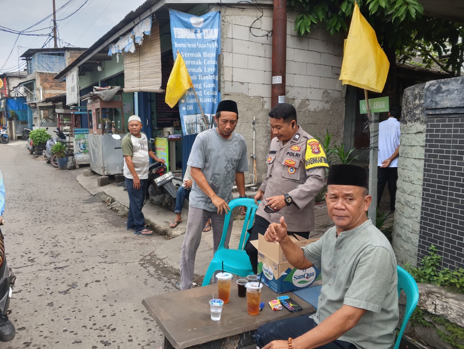 Bhabinkamtibmas Polsek Cikupa Laksanakan Sambang Duka Warga Desa Bitung Jaya