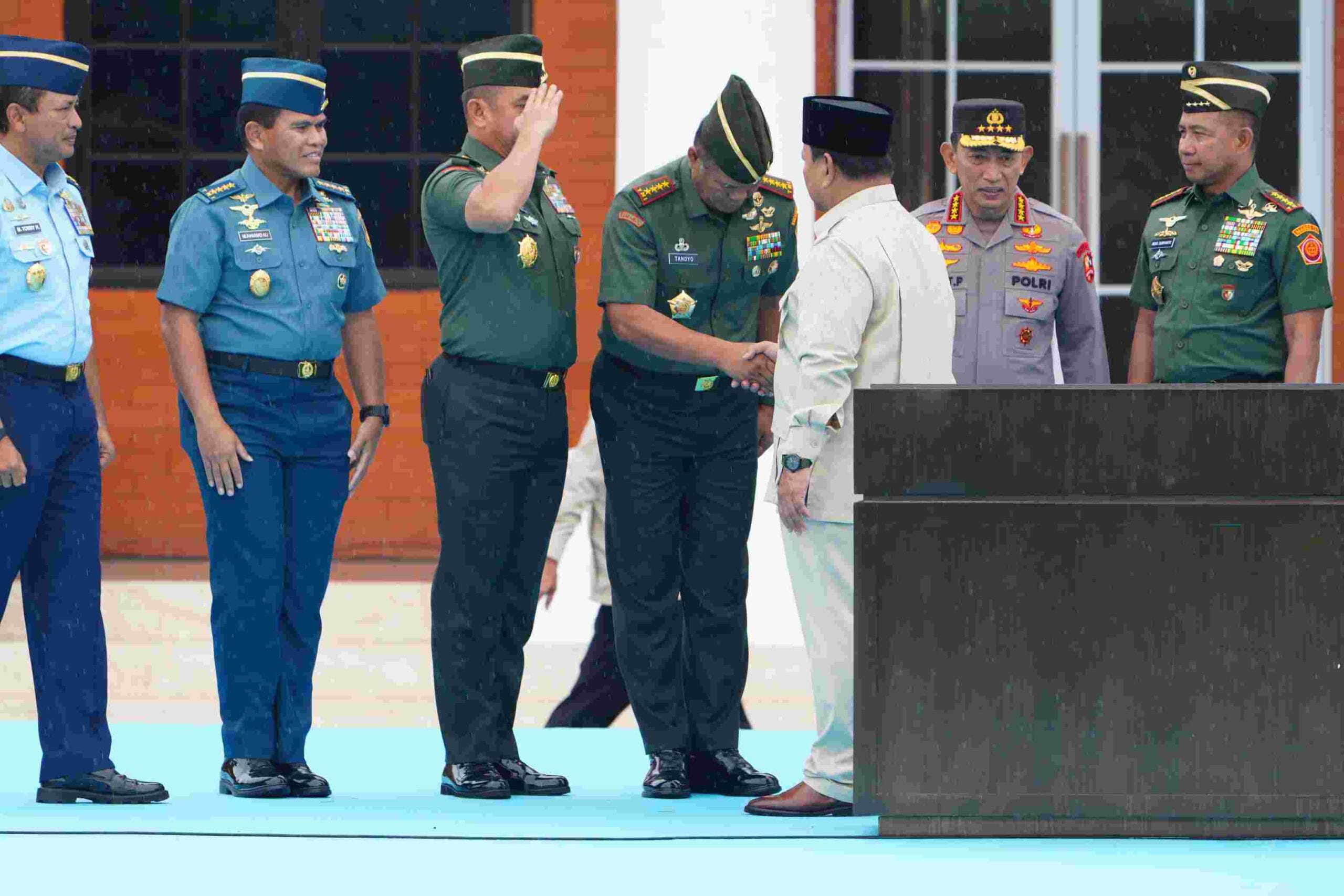 IMG-20260525-WA0035 Panglima TNI Dampingi Presiden Prabowo Subianto Resmikan Museum dan Perpustakaan di Seskoad