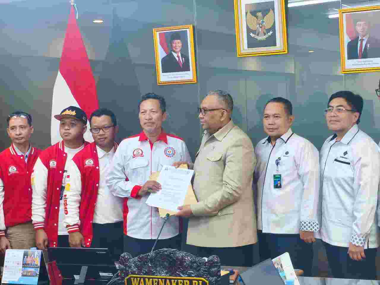 Said Iqbal Soroti Badai PHK di Sektor Manufaktur dan Otomotif, Pemerintah Diminta Turun Tangan