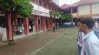 IPTU Mahdi Berikan Edukasi Kamtibmas saat Upacara Bendera di SMA-SMK Wipama
