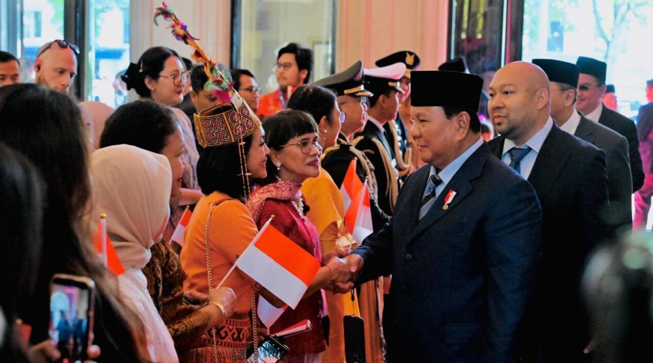 Bienvenue, Presiden Prabowo Subianto: Haru dan Bangga Diaspora Sambut Kepala Negara di Paris