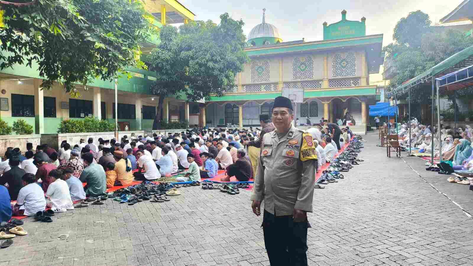 IMG-20260528-WA0047 Polsek Cikupa Laksanakan Pengamanan Sholat Idul Adha 1447 H di Sejumlah Masjid