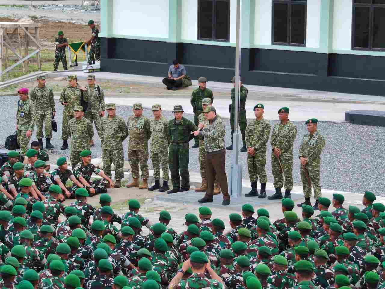 Menhan RI Kunjungi Papua Barat: Kobarkan Semangat Prajurit dan Perkuat Pengabdian untuk NKRI di Tanah Papua