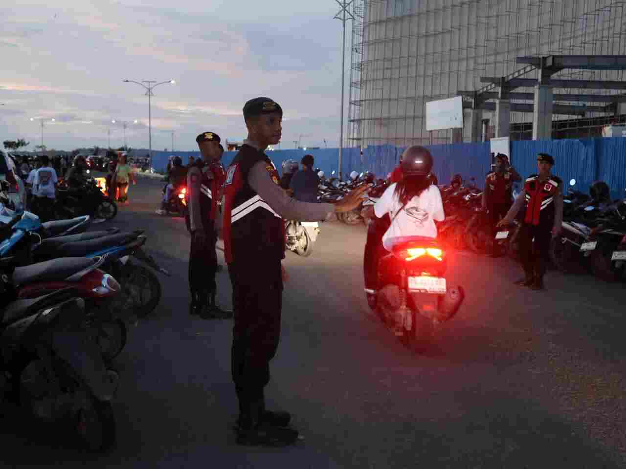 IMG-20260530-WA0020 Polda PBD Lakukan Pengamanan Ketat Saat Kegiatan KKR OIKUMENE di Pantai Reklamasi