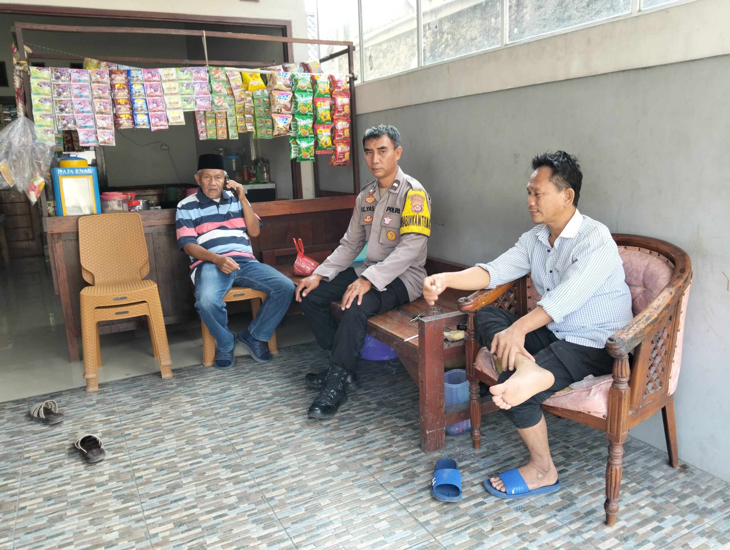 IMG-20260602-WA0083 Bhabinkamtibmas Sukamulya Sambangi Ketua RT dan Warga, Perkuat Sinergitas Jaga Kamtibmas