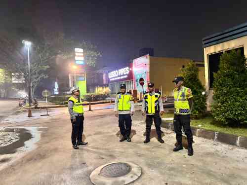 IMG-20260621-WA0065 IPTU Udi Muhdi Pimpin Patroli Mobile, Antisipasi Gangguan Kamtibmas di Cikupa