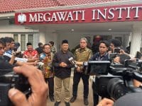 Lukman Hakim Ungkap Isi Pertemuan dengan Megawati, Bahas Situasi Bangsa hingga Kehidupan Pemerintahan