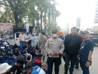 Polsek Cikupa Siaga Amankan Aksi Buruh, Kedepankan Pendekatan Humanis