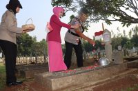 Jelang Hari Bhayangkara, Polresta Tangerang Teladani Semangat Juang dengan Ziarah di Taman Makam Pahlawan
