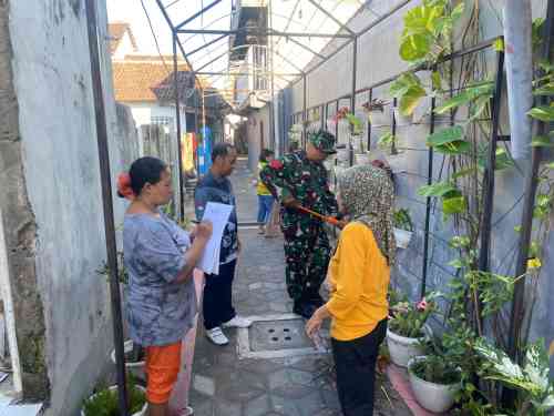 01 Wujudukan Lingkungan Asri, Kopka Sarifudin Bersama Warga Kepanjenkidul Gelar Kerja Bakti Bersama
