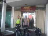 Polsek Cikupa Amankan Ibadah Minggu Kasih, IPDA Syaiful Rusdiansyah Pimpin Pengamanan Tiga Gereja