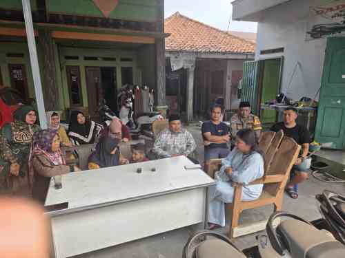 IMG-20260706-WA0061 Bhabinkamtibmas Desa Pasir Jaya Sambangi Pos Kamling, Perkuat Sinergi Warga Jaga Keamanan Lingkungan