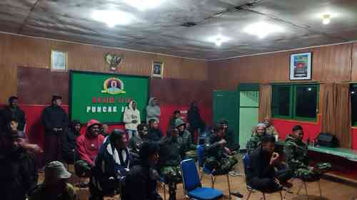 WhatsApp Image 2026-07-15 at 17.21.12 Kodim 1714/Puncak Jaya Gelar Nobar Pertandingan Piala Dunia 2026 di Kabupaten Puncak Jaya