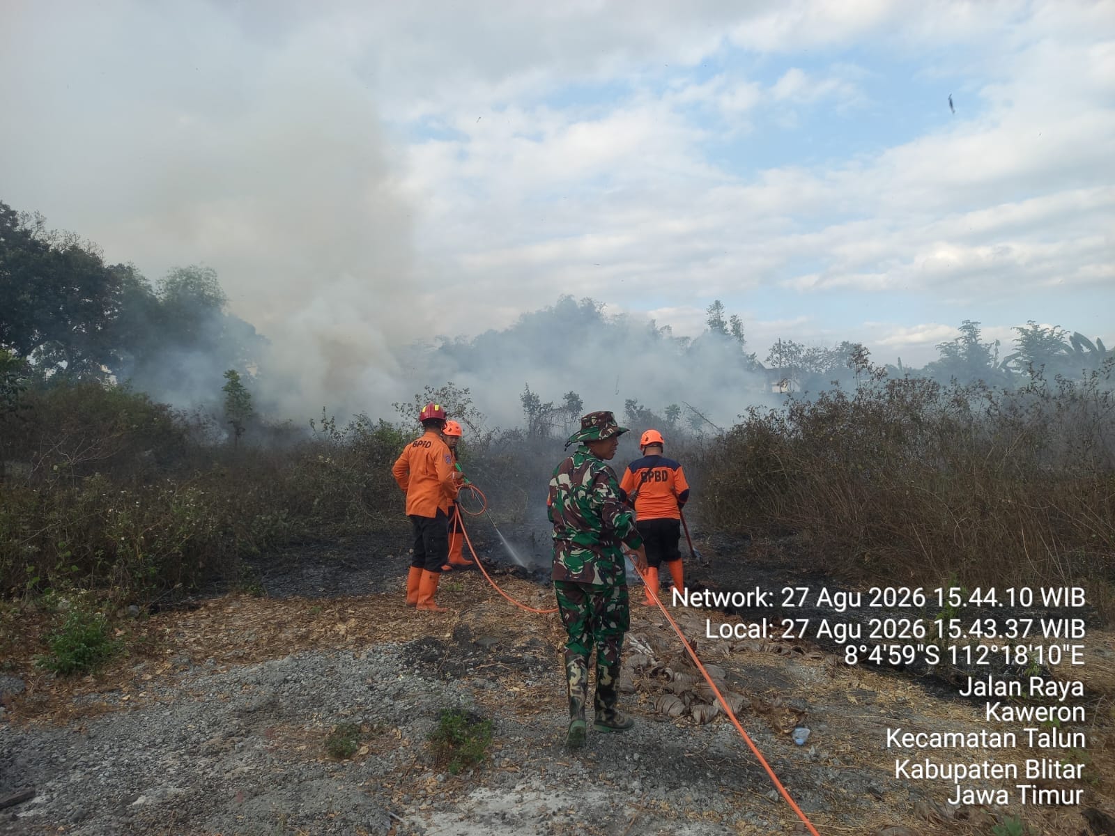 02 Kebakaran Lahan Penyimpanan Kendaraan PT Moderna Teknik Perkasa Di Talun Berhasil Dipadamkan, Korban Jiwa Nihil