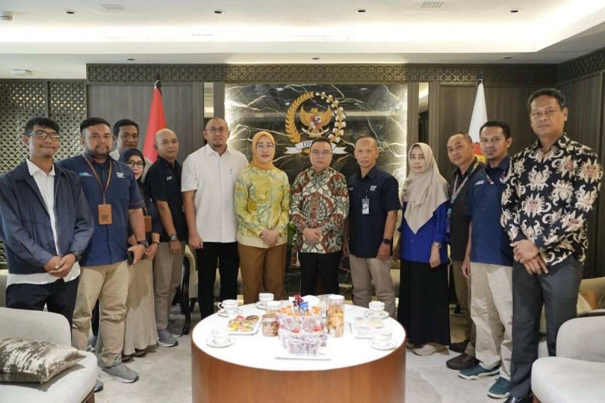 DPR kawal hak karyawan Pos dan minta pembayaran Rp158 M segera tuntas DPR kawal hak karyawan Pos dan minta pembayaran Rp158 M segera tuntas