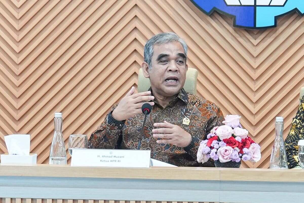 Inovasi Teknologi Pertanian dan Pakan Ternak untuk Kedaulatan Pangan Inovasi Teknologi Pertanian dan Pakan Ternak untuk Kedaulatan Pangan