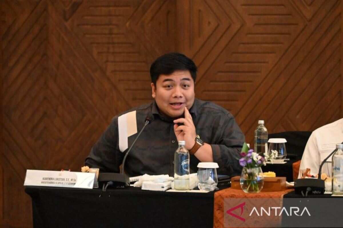 Pernyataan Kawendra Terkait Analogi “Patahan Sejarah” dalam Dinamika Politik Pernyataan Kawendra Terkait Analogi “Patahan Sejarah” dalam Dinamika Politik