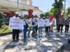 Bawa Pesan Kebangsaan, Kami Anak Negeri Soroti Kesadaran Warga Surabaya Kibarkan Bendera Merah Putih