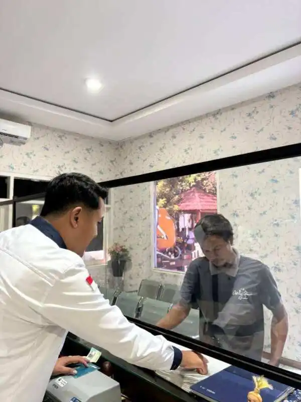 IMG-20260805-WA0014 Tak Disangka Warga Tuban, Polantas Tuban Beri Penjelasan Lengkap SIM, STNK, BPKB