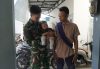 IMG-20260807-WA0064 Sentuhan Hangat TMMD 129 Bojonegoro: Ketika Seragam Loreng Menjaga Senyum Sang Balita di Kesongo