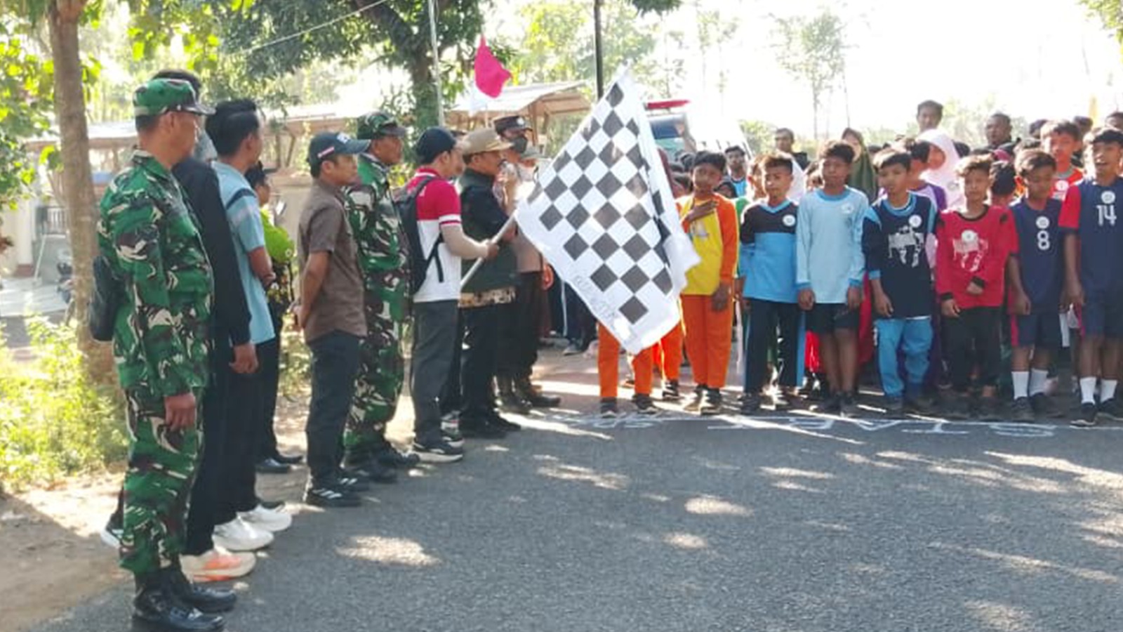 IMG-20260812-WA0047 Koramil Wonomerto Kawal Dan Amankan Gelaran Lomba Lari Antar Lembaga Pendidikan Dalam Rangka HUT RI Ke 81