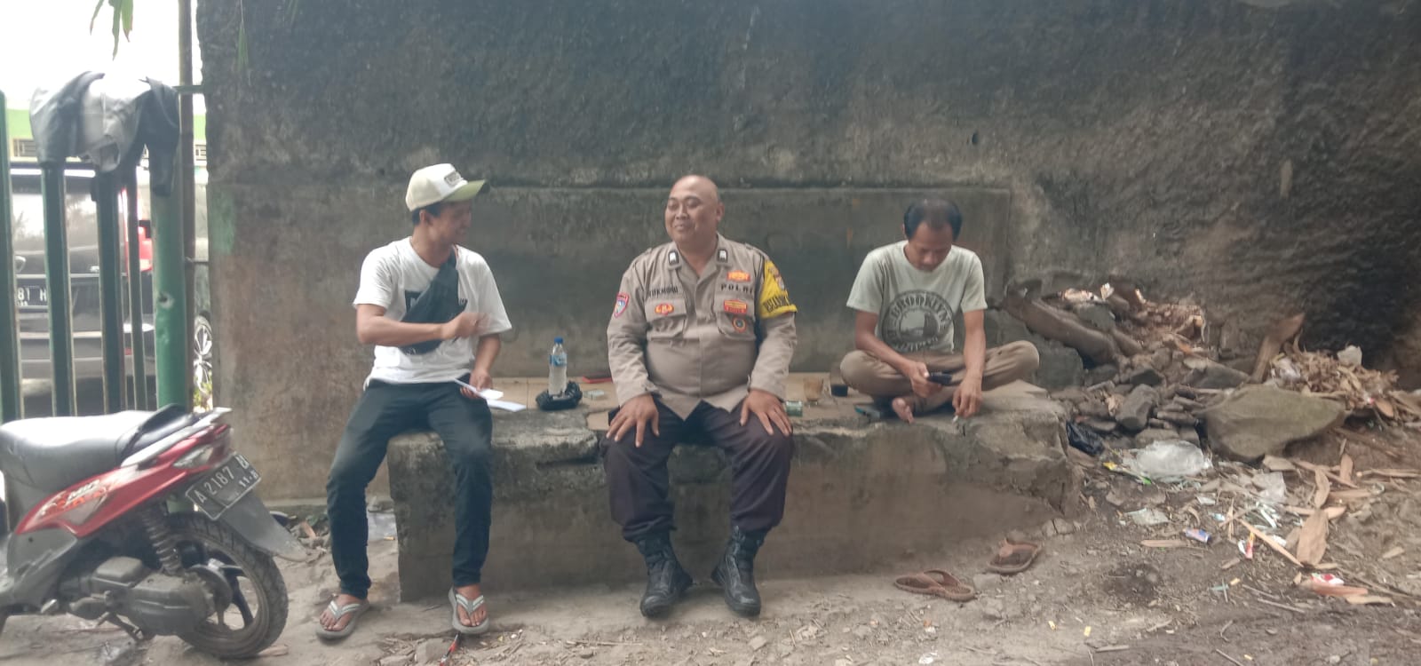 Aiptu Rukmono Dorong Warga Produktif melalui Program Polisi Peduli Pengangguran di Desa Budimulya