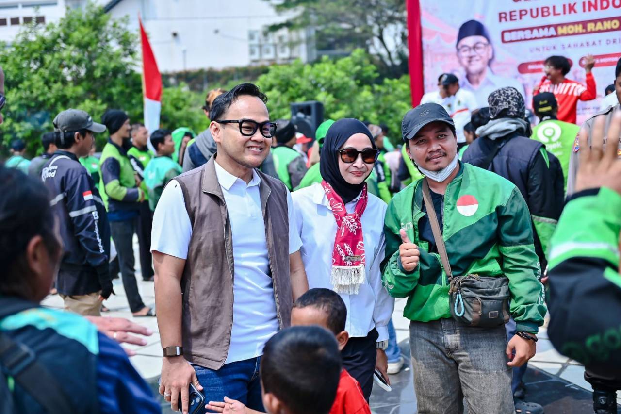 Rano Alfath Hadir di Tengah Pejuang Jalanan, 1.500 Ojol Ikuti Gebyar Kemerdekaan