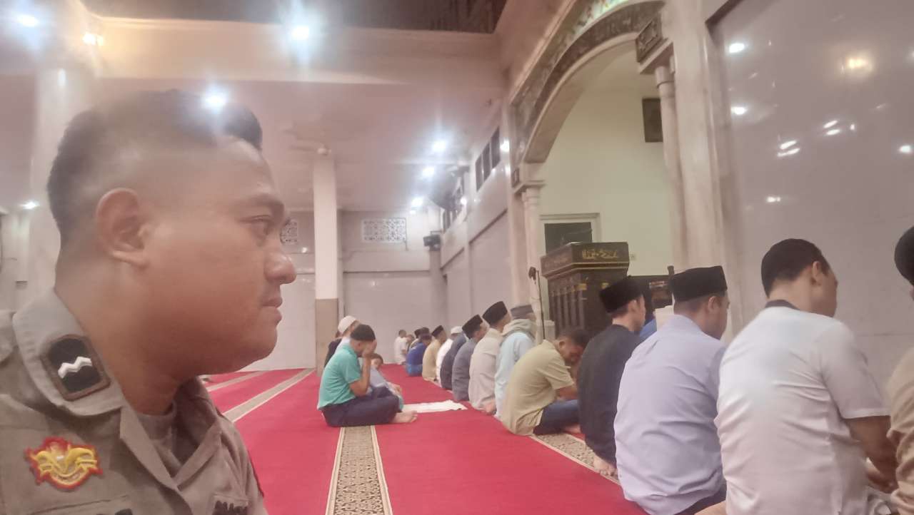Bhabinkamtibmas Polsek Cikupa Gelar Suling, Sampaikan Pesan Kamtibmas kepada Jamaah
