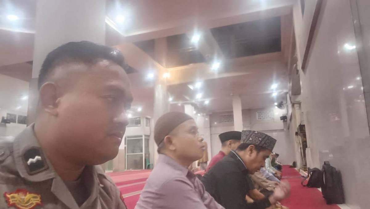 Bhabinkamtibmas Polsek Cikupa Gelar Subuh Keliling, Ajak Warga Bersama Jaga Kamtibmas