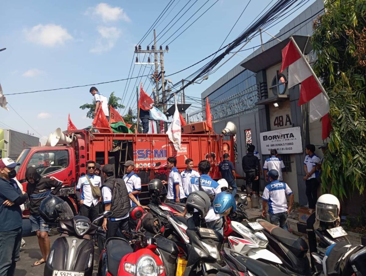Aksi Buruh di Sidoarjo Berjalan Kondusif, Pekerja Minta PT Borwita Penuhi Hak Normatif