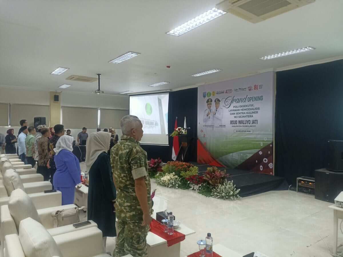 Inovasi Dalam Meningkatkan Kenyamanan Dan Kualitas Pelayanan, Danramil Kraksaan Hadiri Grand Opening Poli Eksekutif Di RS Waluyojati