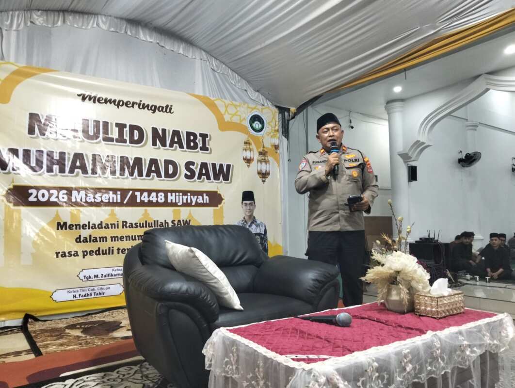 Polsek Cikupa Hadiri Maulid Nabi Muhammad SAW di Masjid Aceh Darussalam Sukamulya