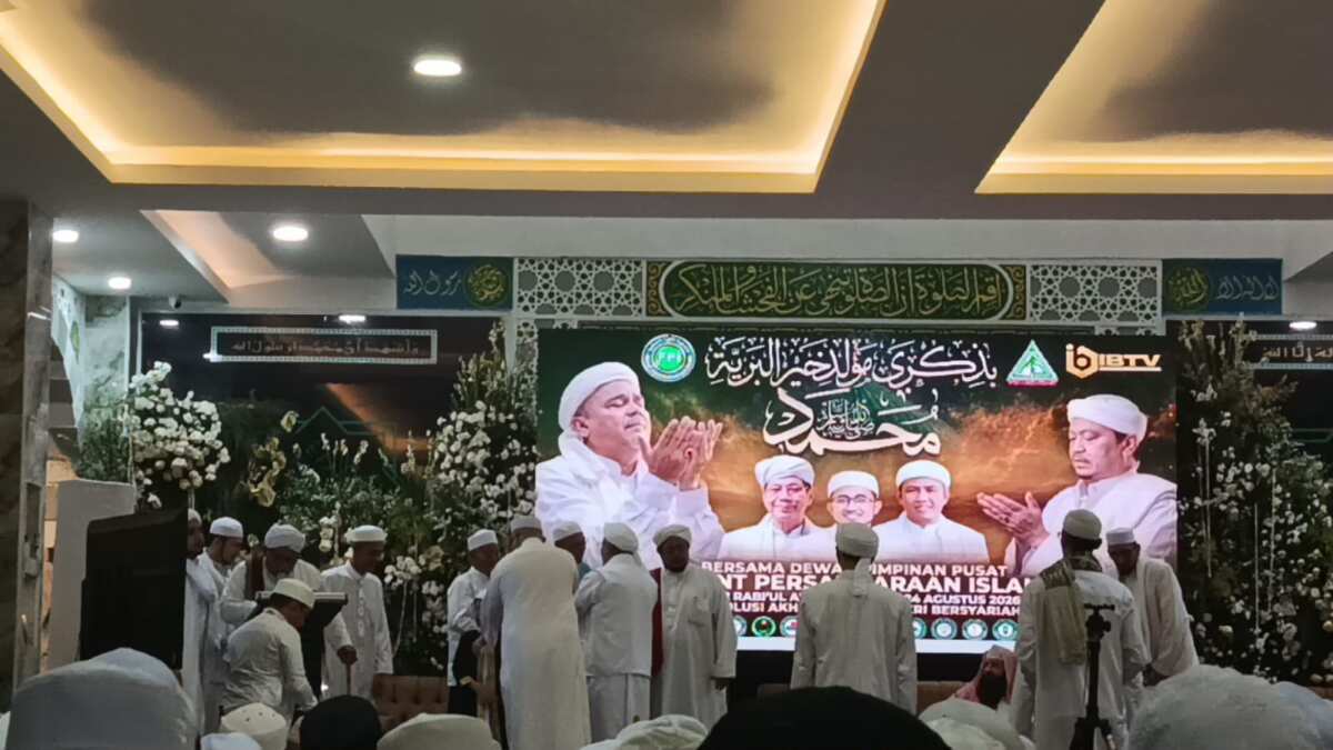 Habib Rizieq Hadiri Peringatan Maulid Nabi di Markaz DPP-FPI Jakarta Pusat