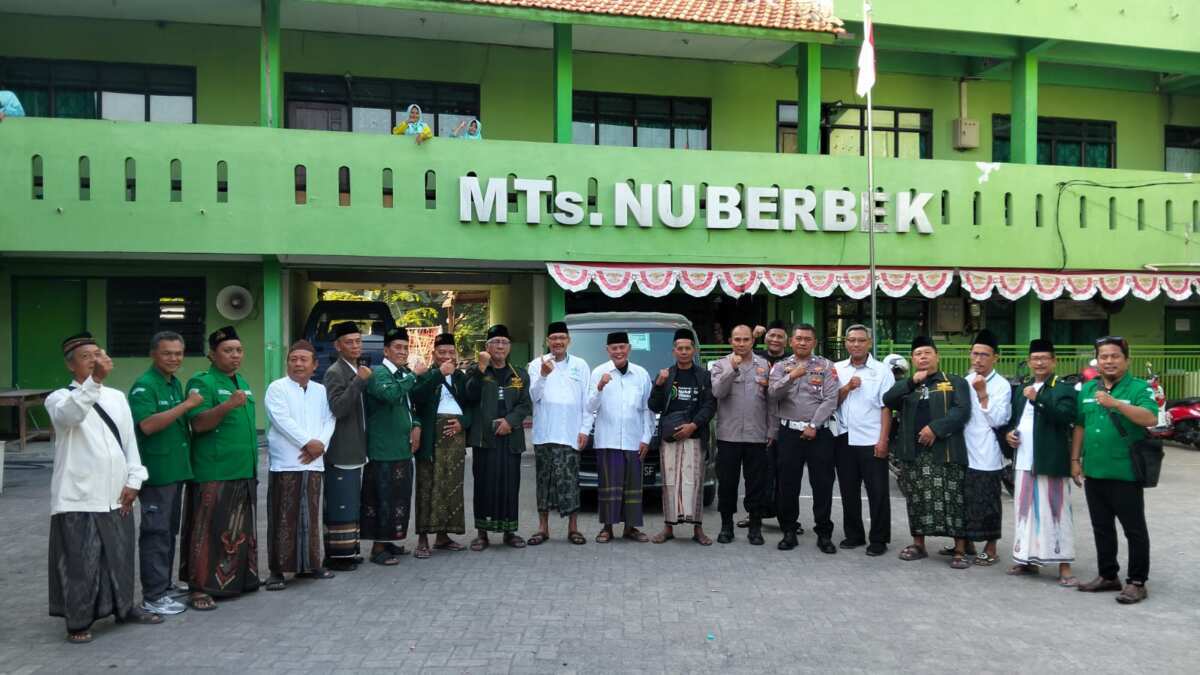 Jaga Kekompakan dan Keselamatan, PAC GP Ansor Waru Konvoi dari Sidoarjo ke Jombang