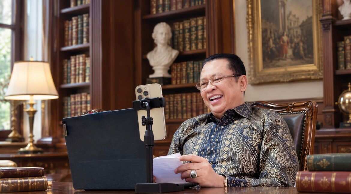 Bamsoet Dukung MoU UNPERBA-PT John Toys Indonesia, Perkuat Keterhubungan Perguruan Tinggi dengan Dunia Industri
