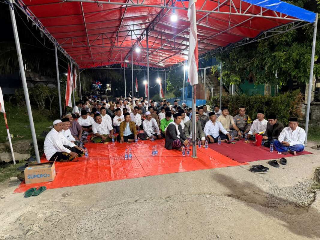 Bhabinkamtibmas Kelurahan Sukamulya Hadiri Maulid Nabi Muhammad SAW, Perkuat Silaturahmi dengan Warga