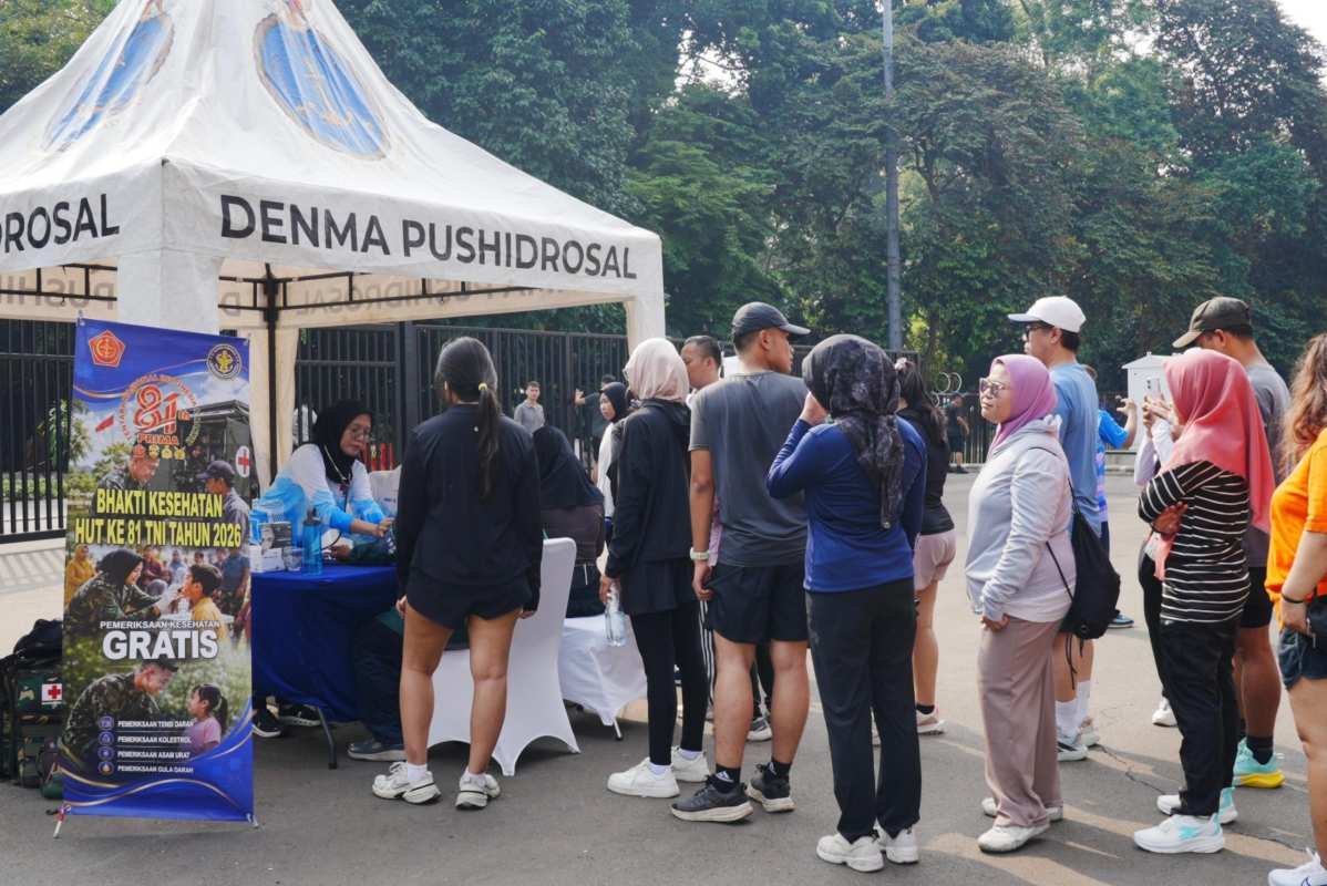 TNI Gelar Pemeriksaan Kesehatan Gratis Sambut HUT ke-81