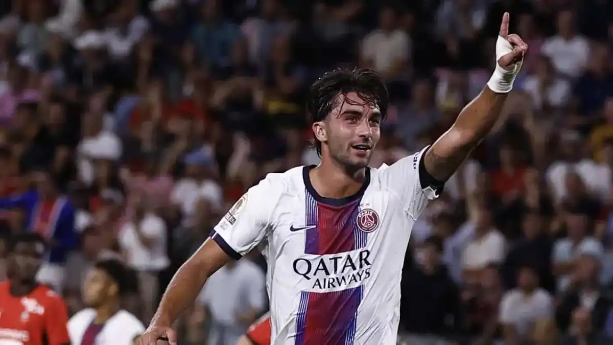 Pertarungan Sengit PSG dalam Liga Champions: Mencari Gelar Ketiga Pertarungan Sengit PSG dalam Liga Champions: Mencari Gelar Ketiga