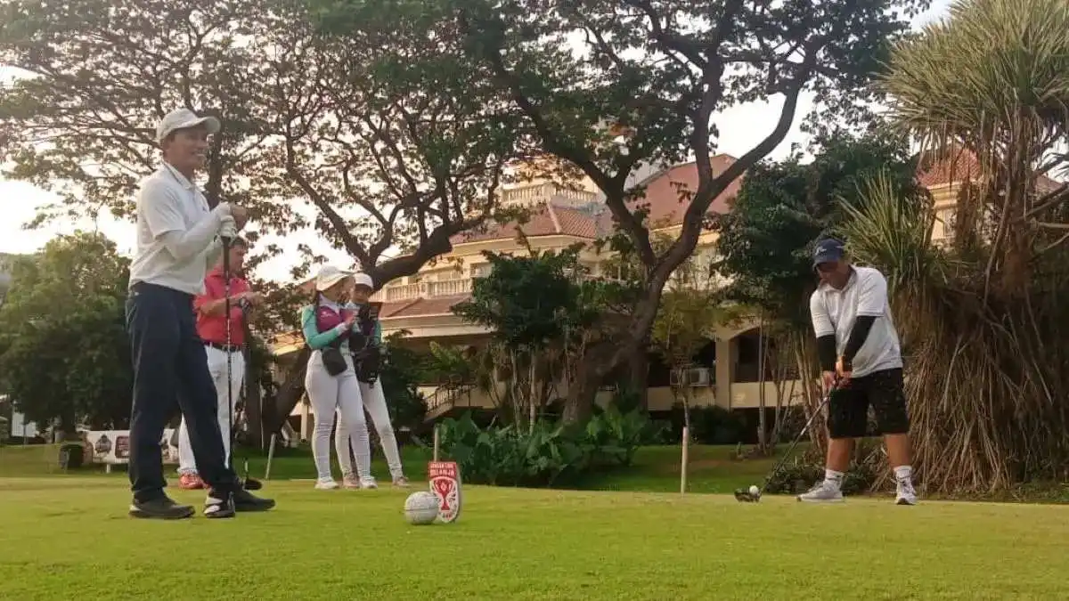 Golf Armour Ajak Pegolf Nyaman Bermain Golf Armour Ajak Pegolf Nyaman Bermain