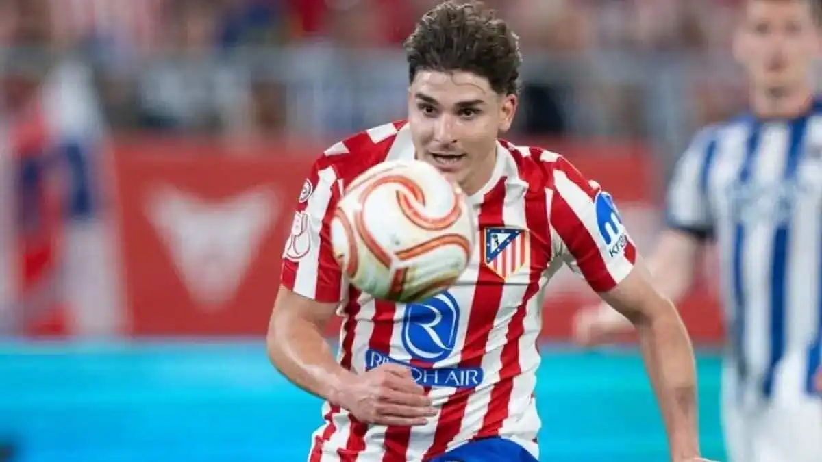 Tanggapan Barcelona Terhadap Kritikan Gil Marín Mengenai Julián Álvarez Tanggapan Barcelona Terhadap Kritikan Gil Marín Mengenai Julián Álvarez