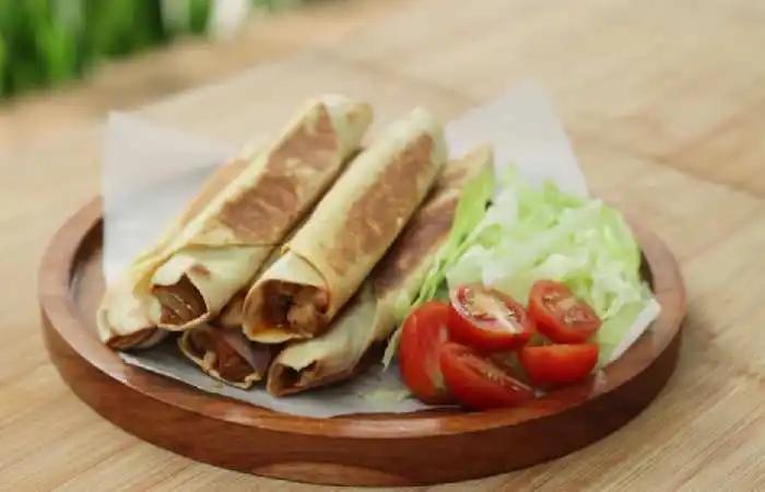 Cara Membuat Kebab Ayam Rumahan yang Praktis Cara Membuat Kebab Ayam Rumahan yang Praktis