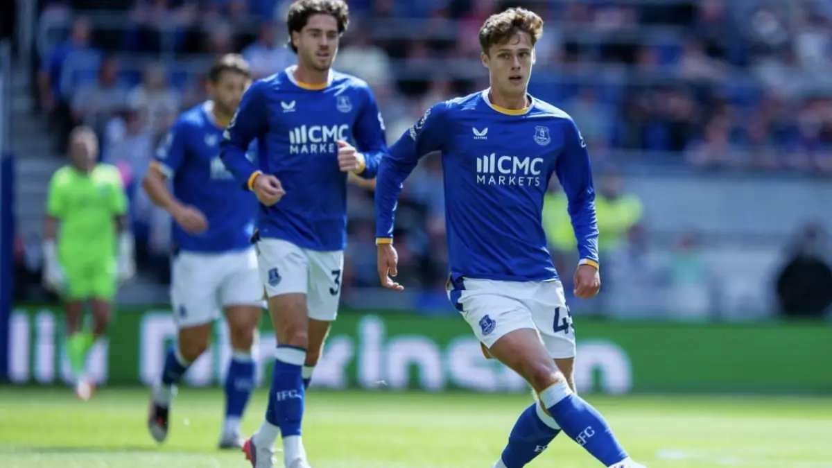 Keterlibatan Nottingham Forest dalam Perekrutan Harrison Armstrong