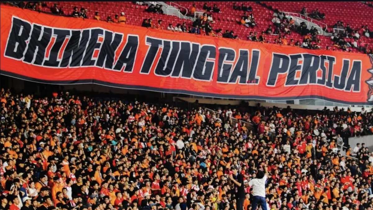 Solidaritas The Jakmania untuk Korban Bencana NTT dan Kalimantan
