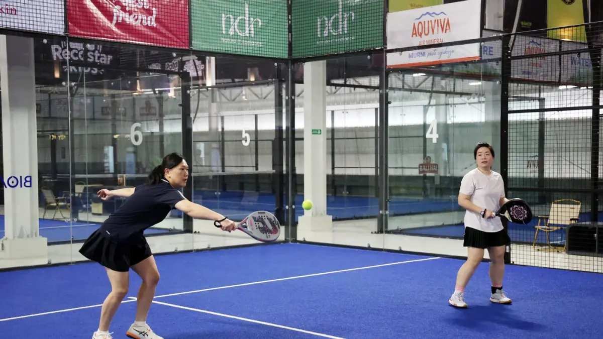 Persoalan Pembangunan Lapangan Padel di Meruya Utara Persoalan Pembangunan Lapangan Padel di Meruya Utara