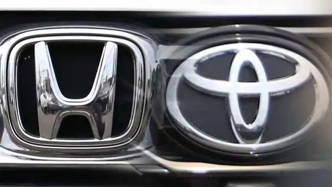Dampak Kebijakan Tarif Trump terhadap Industri Otomotif Kanada Dampak Kebijakan Tarif Trump terhadap Industri Otomotif Kanada